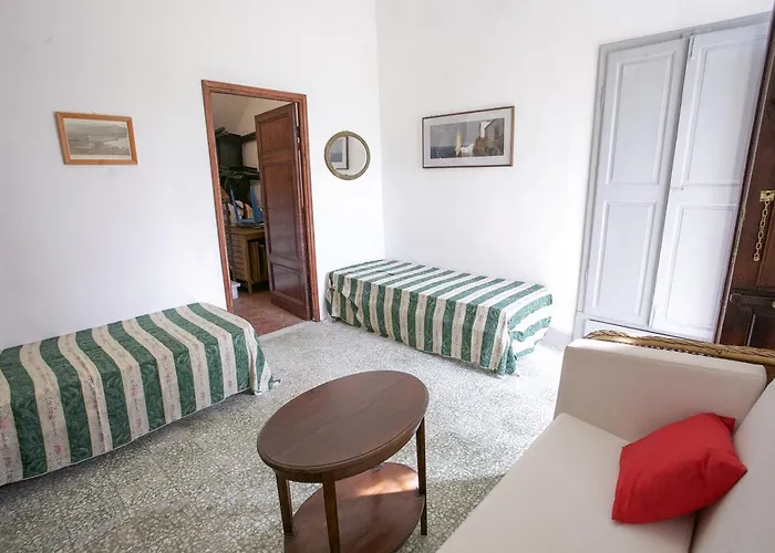 Podere San Marco 公寓 *